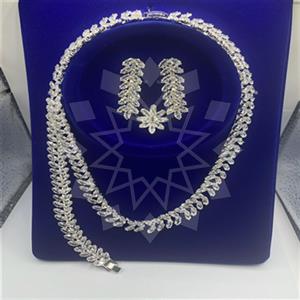 Fashion Ring Earring Necklace Bracelet Sets