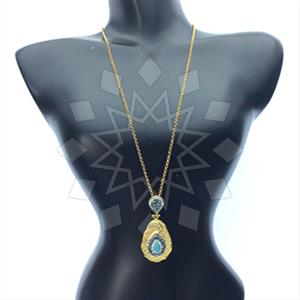 Fashion Gem and Crystals Pendant Necklace