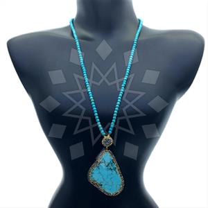 Fashion Gem and Crystals Statement Necklace