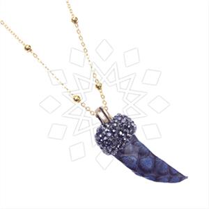 Fashion Gem and Crystals Pendant Necklace