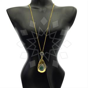 Fashion Gem and Crystals Pendant Necklace
