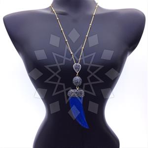 Fashion Gem and Crystals Pendant Necklace