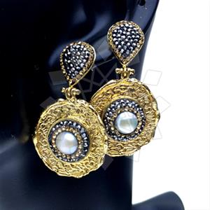 Fashion Gem and Crystals Single Drop Earrings