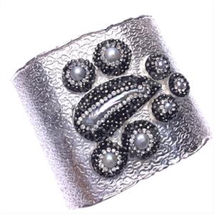 Fashion Gem and Crystals Cuff Bracelets
