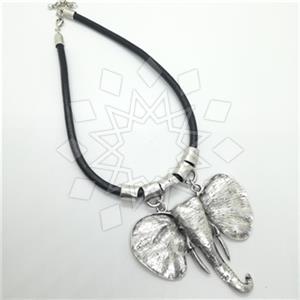 Fashion Animal Pendant Necklace