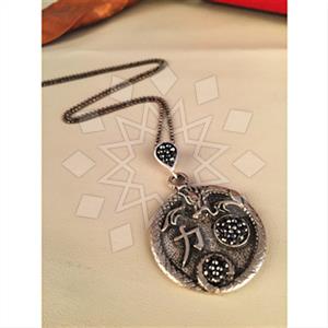 Fashion Charming and Dainty  Unique Necklace