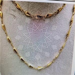 Fashion Distinctive  Metal and Chain Necklace