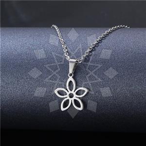 Fashion Flower Pendant Necklace