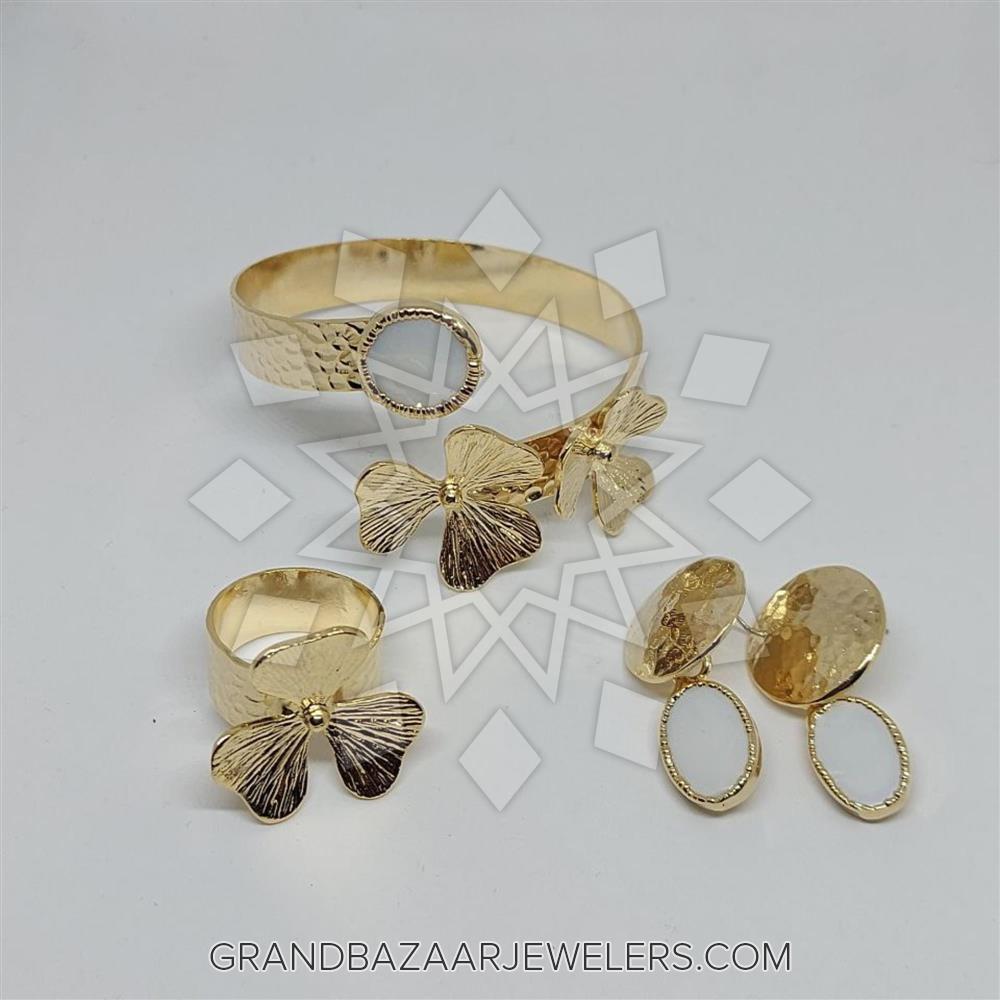 fcity.in - Bracelet With Flower Ring Shape Bracelet Bangles / Shimmering