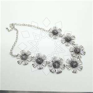 Fashion Flower Statement Necklace