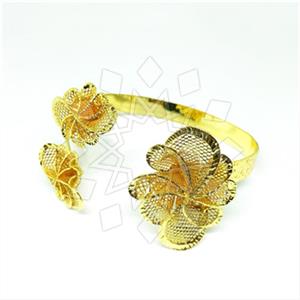 Fashion Flower Cuff Bracelets