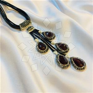 Fashion Gem and Crystals Statement Necklace