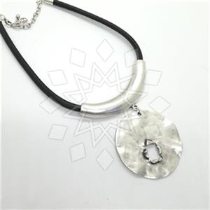 Fashion Geometric Pendant Necklace