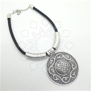 Fashion Geometric Pendant Necklace