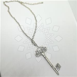 Fashion Keys Pendant Necklace