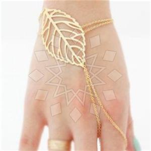 Fashion Tree and Leaf Single Finger to Bracelet Hand Jewelry