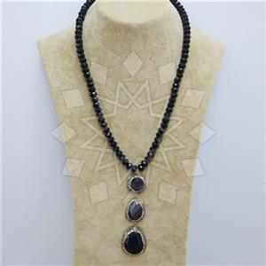 Fashion Gem and Crystals Beaded Necklace