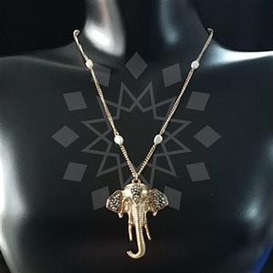 Fashion Animal Gem and Crystals Beaded Necklace