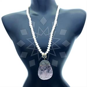 Fashion Gem and Crystals Beaded Necklace