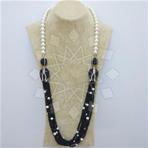 Fashion Gem and Crystals Beaded Necklace