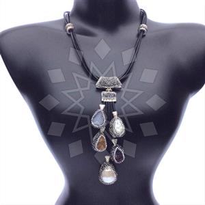 Fashion Gem and Crystals Statement Necklace