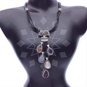 Fashion Gem and Crystals Statement Necklace