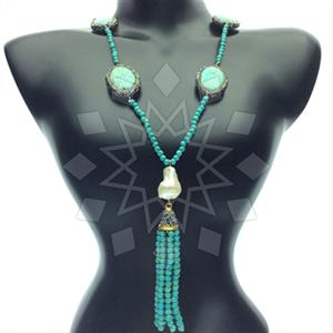 Fashion Gem and Crystals Statement Necklace