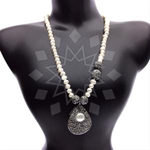 Fashion Gem and Crystals Statement Necklace