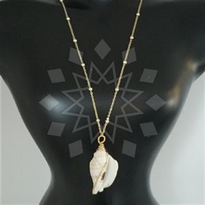 Fashion Puka Shells Pendant Necklace